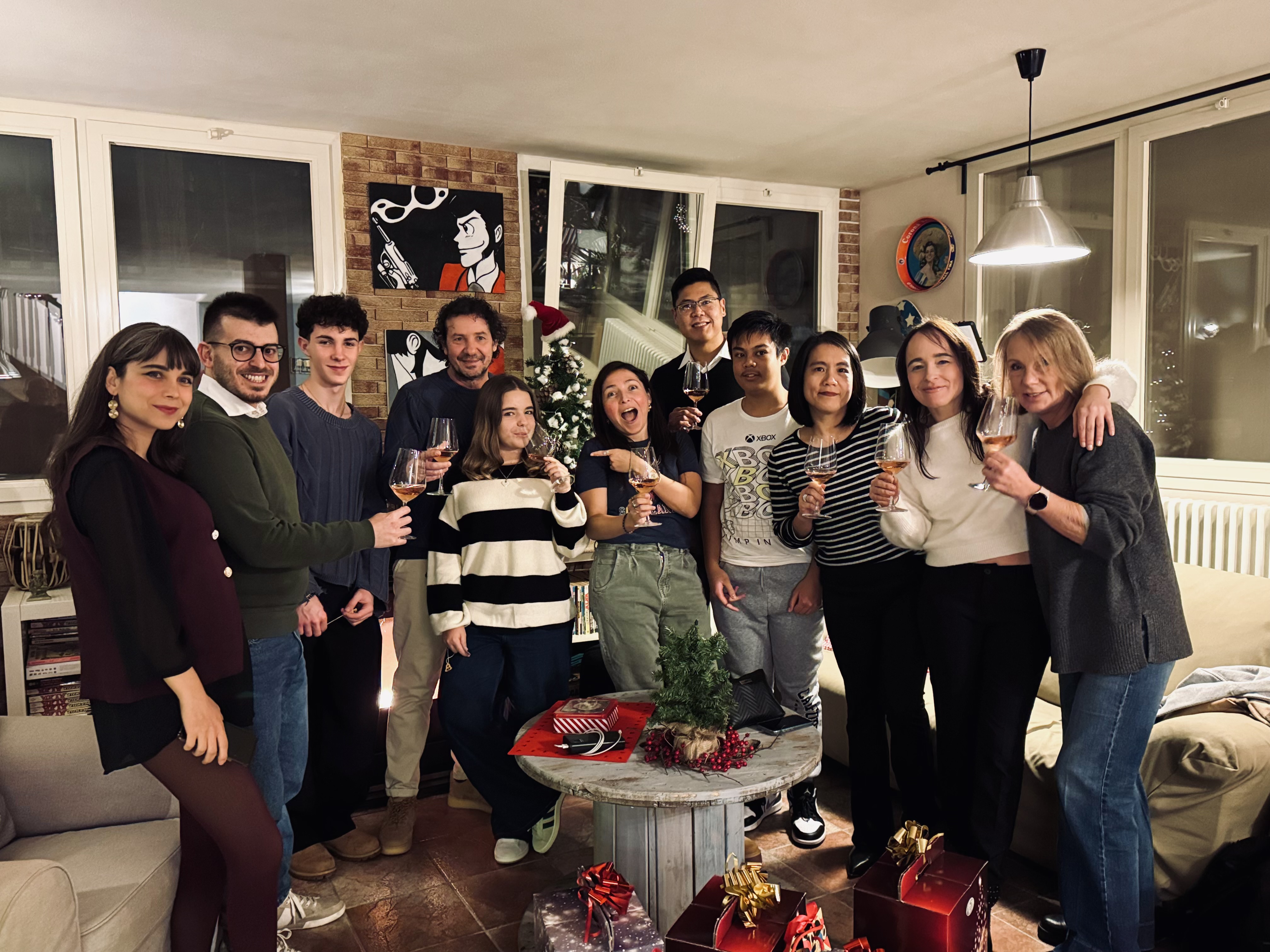 Cena di Natale dello staff di Let’s Learn English Academy – dicembre 2025